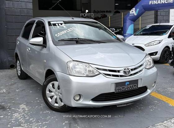 TOYOTA ETIOS 1.3 16V FLEX 4P MANUAL